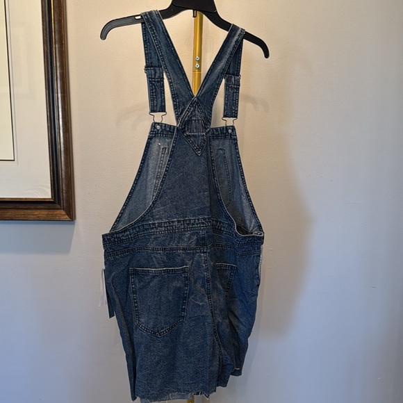 Tinseltown blue Denim Overall shorts NWT XL - Picture 5 of 10
